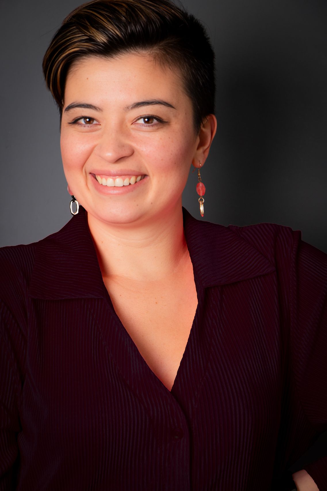 Maya Collins, LE
